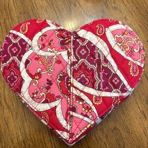 Vera heart jewelry box